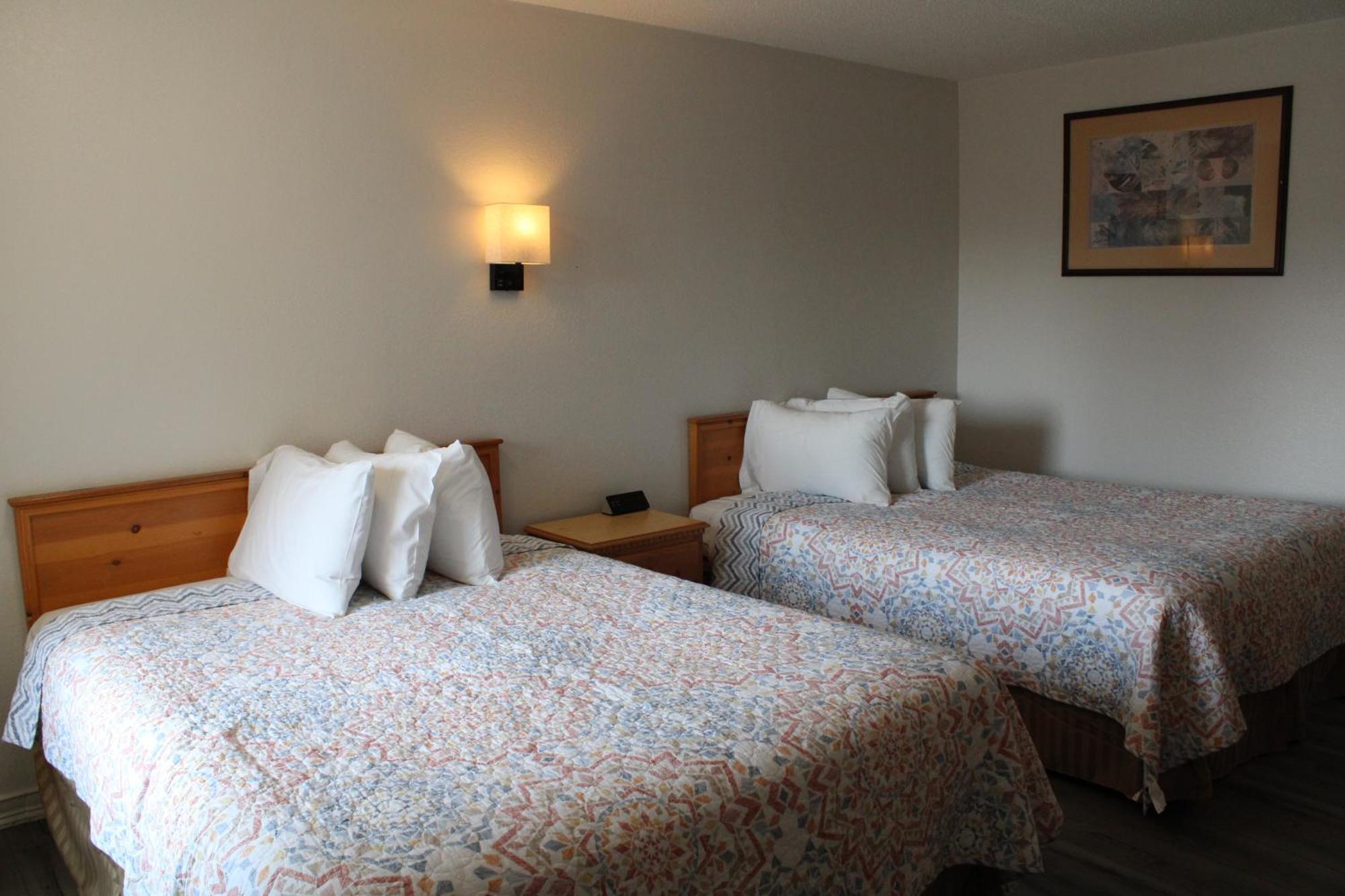 Motel Pine Tree 2*